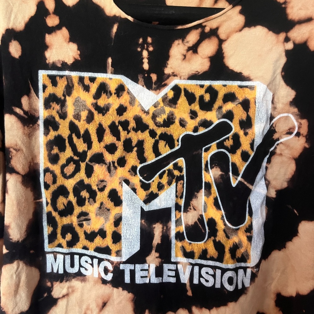 MTV Tie-Dye Graphic T-Shirt - Picture 2 of 7